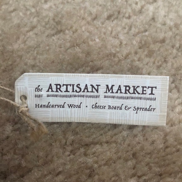 Home Essentials Artisanal Market Cheese Board 🧀💕 - Picture 5 of 5